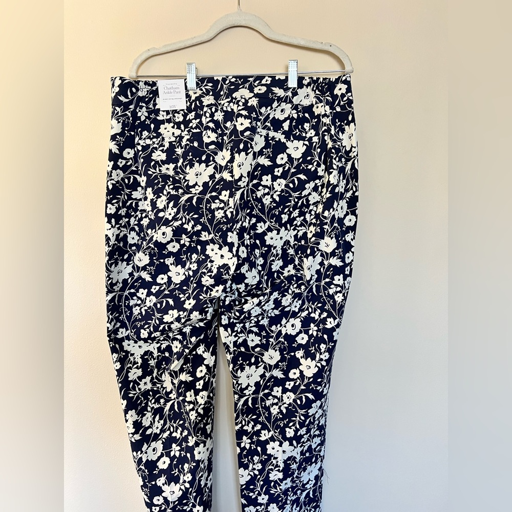 Talbot Chatham Ankle Pants New slim leg ankle length Size 16W